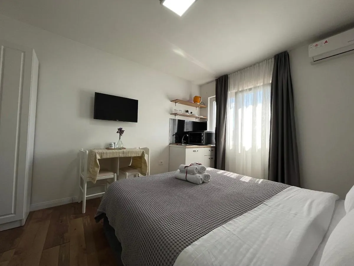 Central Studio Apartments Tirana 0*,