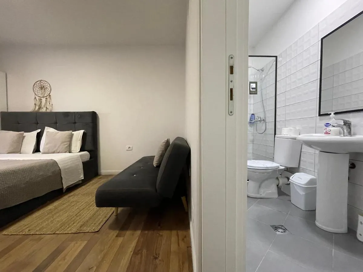 Central Studio Apartments Tirana Albania