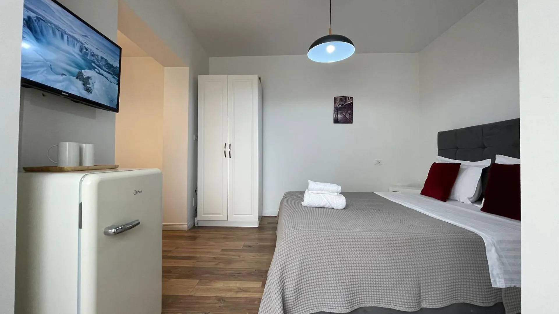 Hotel apartamentowy Central Studio Apartments Tirana